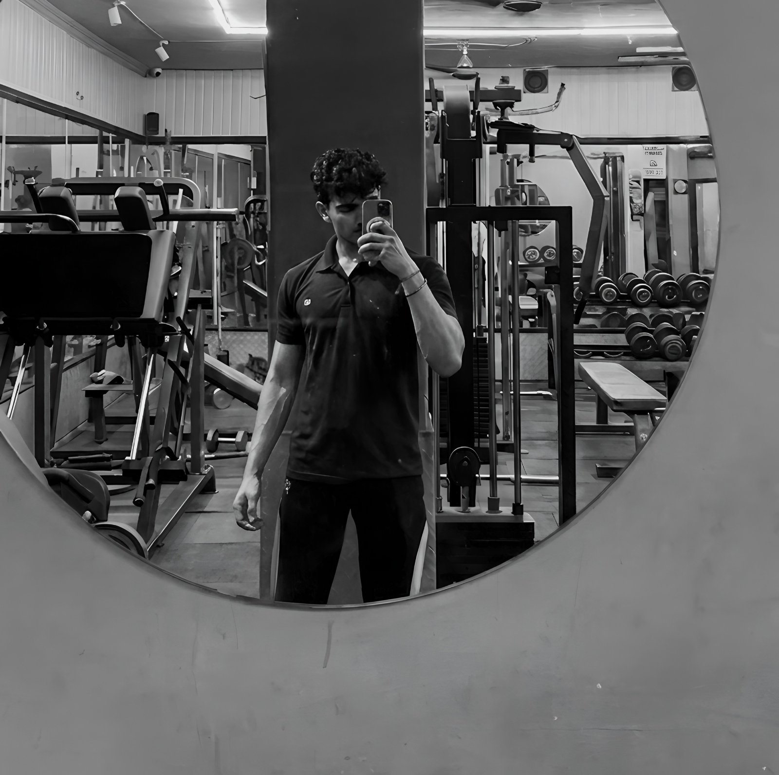 Gym floor view in mirror